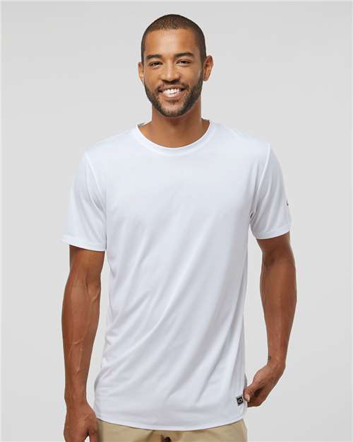Oakley FOA402991 Men's Team Issue Hydrolix T-Shirt