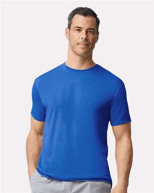 Gildan 42000 Unisex Performance® T-Shirt