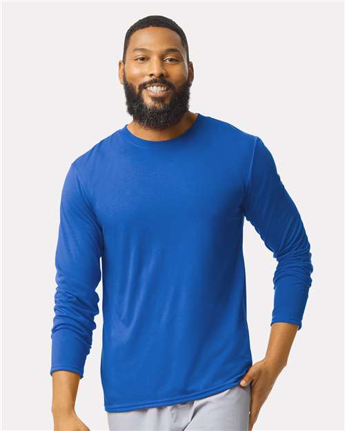 Gildan 42400 Unisex Performance® Long Sleeve T-Shirt
