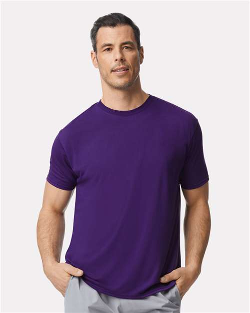 Gildan 42000 Unisex Performance® T-Shirt