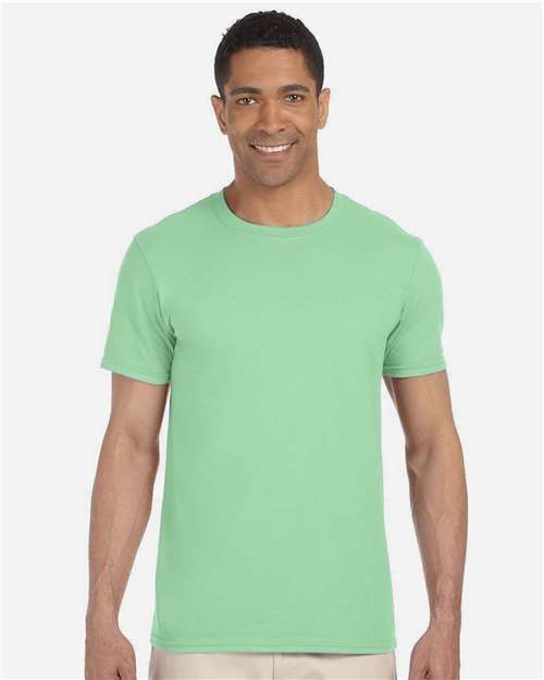 Gildan 64000 Unisex Softstyle® T-Shirt